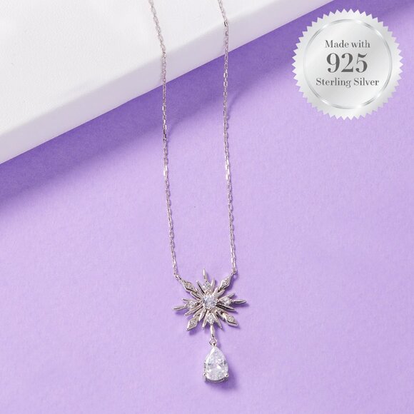 925 Sterling Silver Snowflake Necklace - Charmed Aroma Winter / Christmas - Picture 2 of 5